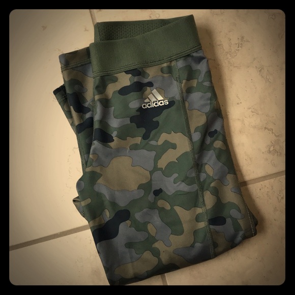 adidas Pants - Camo workout capris Adidas